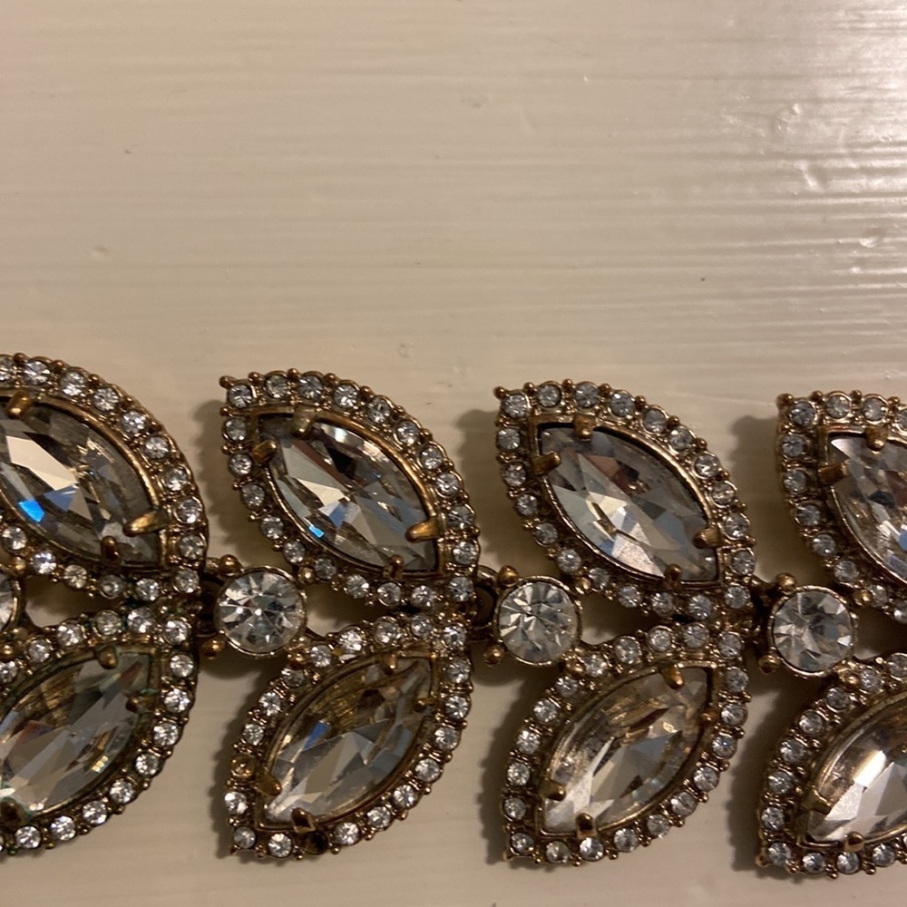 Beautiful Rhinestone Bracelet in Like New Condition - Picture 2 of 3